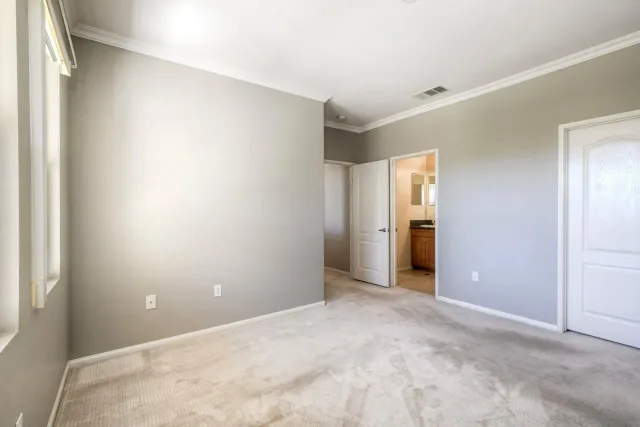 $689,900 | 10804 Serafina Lane, Unit 6, San Diego, CA 92128