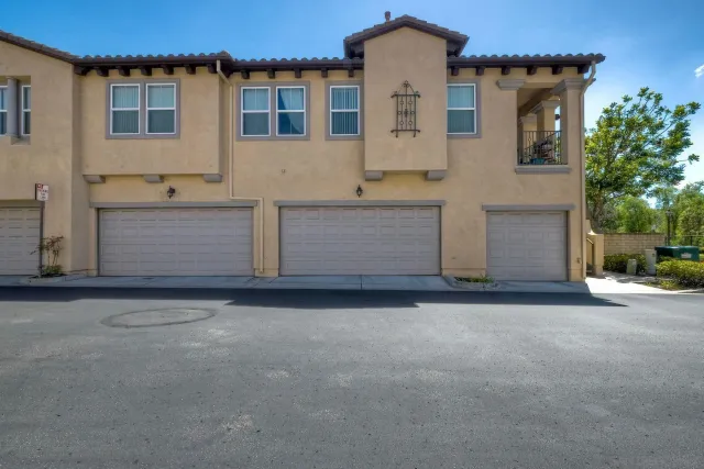 $689,900 | 10804 Serafina Lane, Unit 6, San Diego, CA 92128