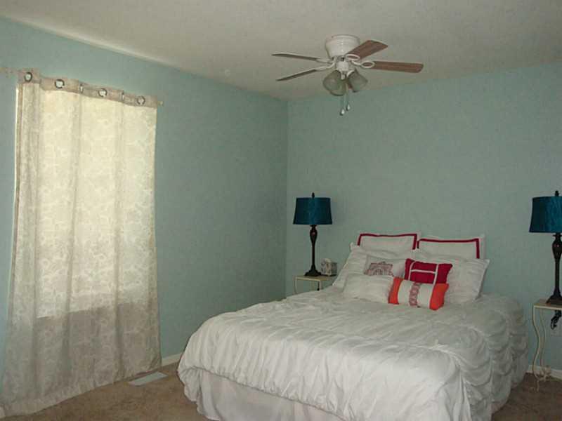 6558 Rushing River Noblesville, IN 46062 - Photo 15 of 22 Gallery Image 15