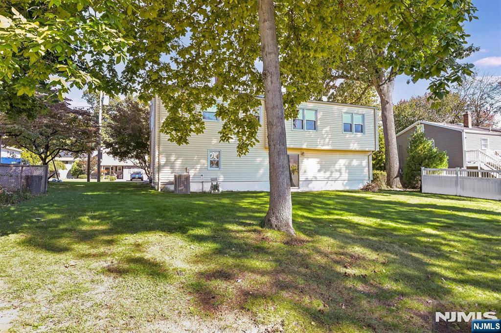 133 Cypress Road Dumont, NJ 07628 - Photo 33 of 37 Gallery Image 33