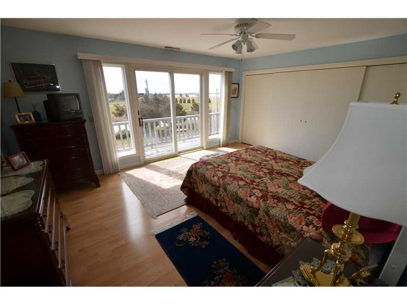 278 Shore Road, Unit B Westerly, RI 02891 - Photo 14 of 25 Bedroom.