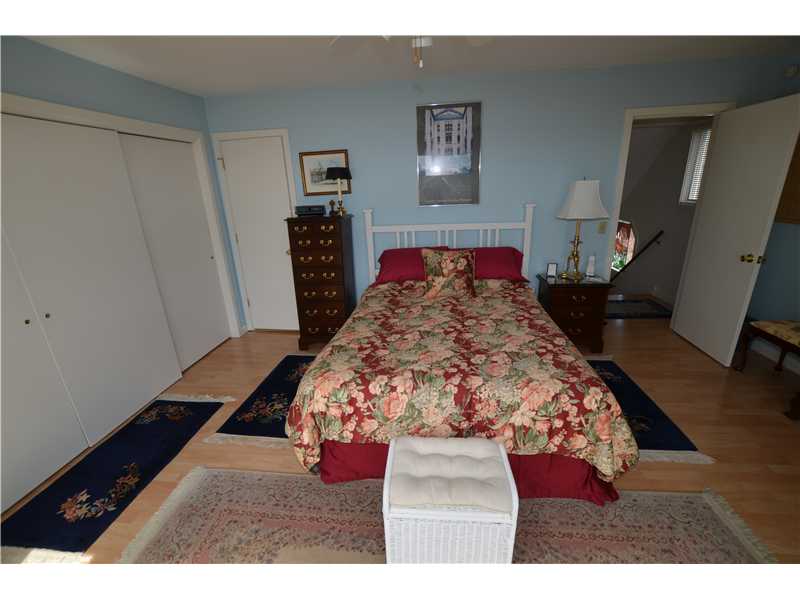 278 Shore Road, Unit B Westerly, RI 02891 - Photo 16 of 25 Bedroom.