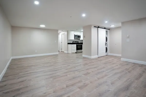 $2,750 | 20 Presidential Drive, Unit 1, Quincy, MA 02169