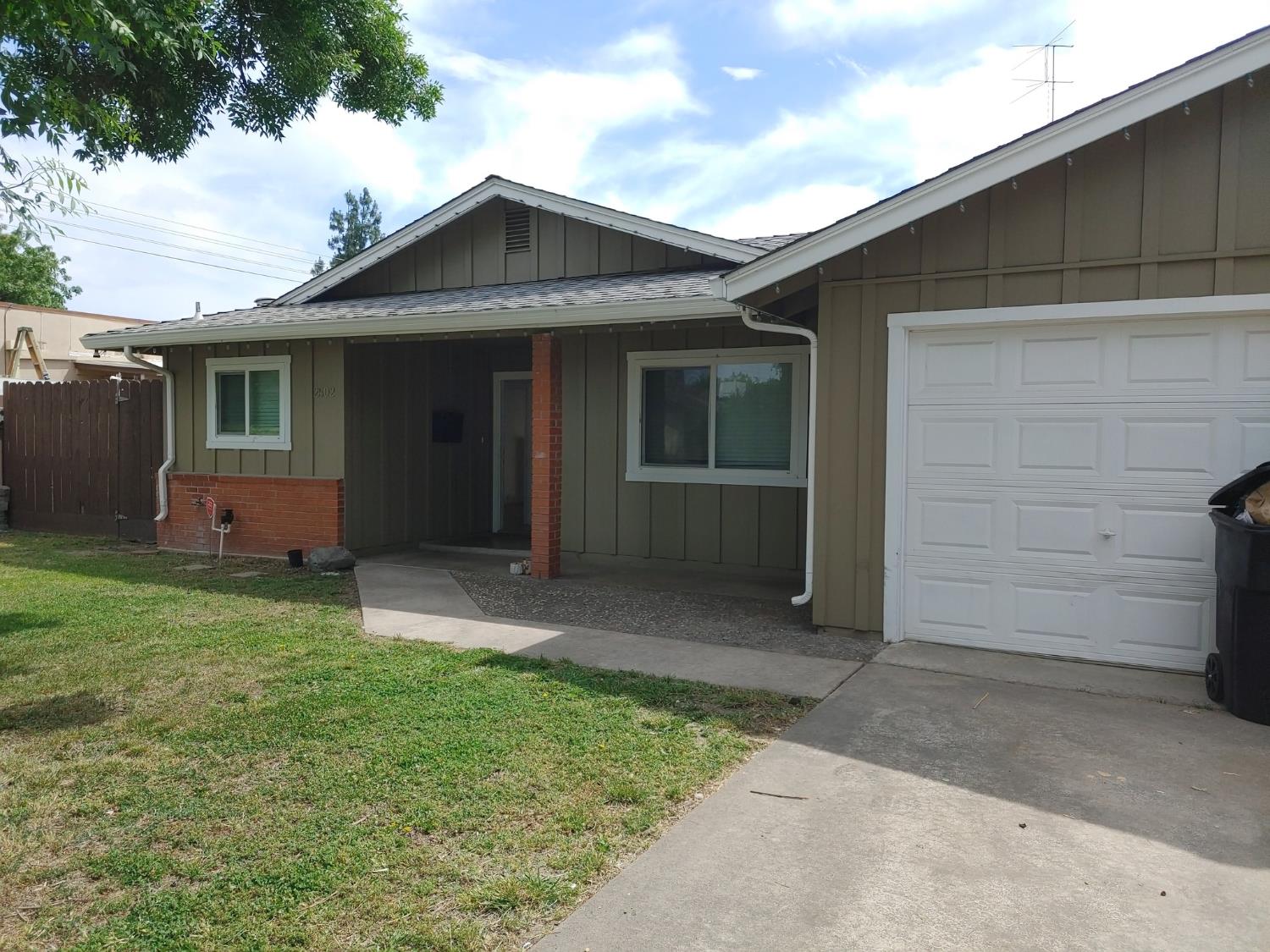 2502 Rose Avenue Modesto, CA 95355 - Photo 1 of 1