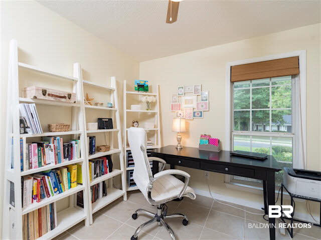 464 Ridgewood Drive Daphne, AL 36526 - Photo 14 of 18 Bedroom 3