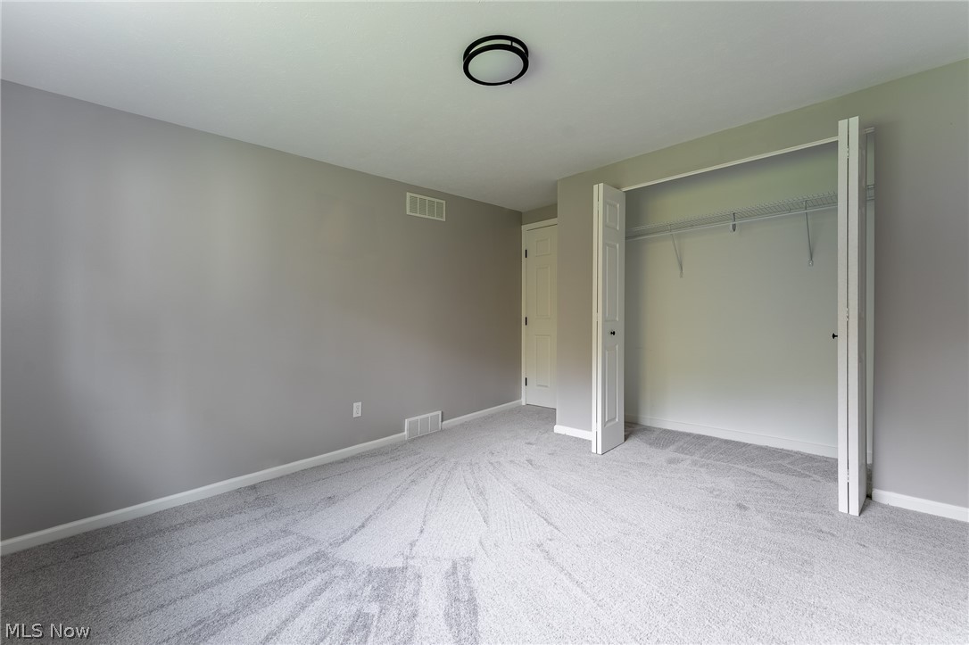 5317 Barton Road North Ridgeville, OH 44039 - Photo 12 of 25 Gallery Image 12