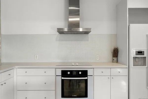 $1,895 | 1115 South Alamo Street, Unit 2405, San Antonio, TX 78210