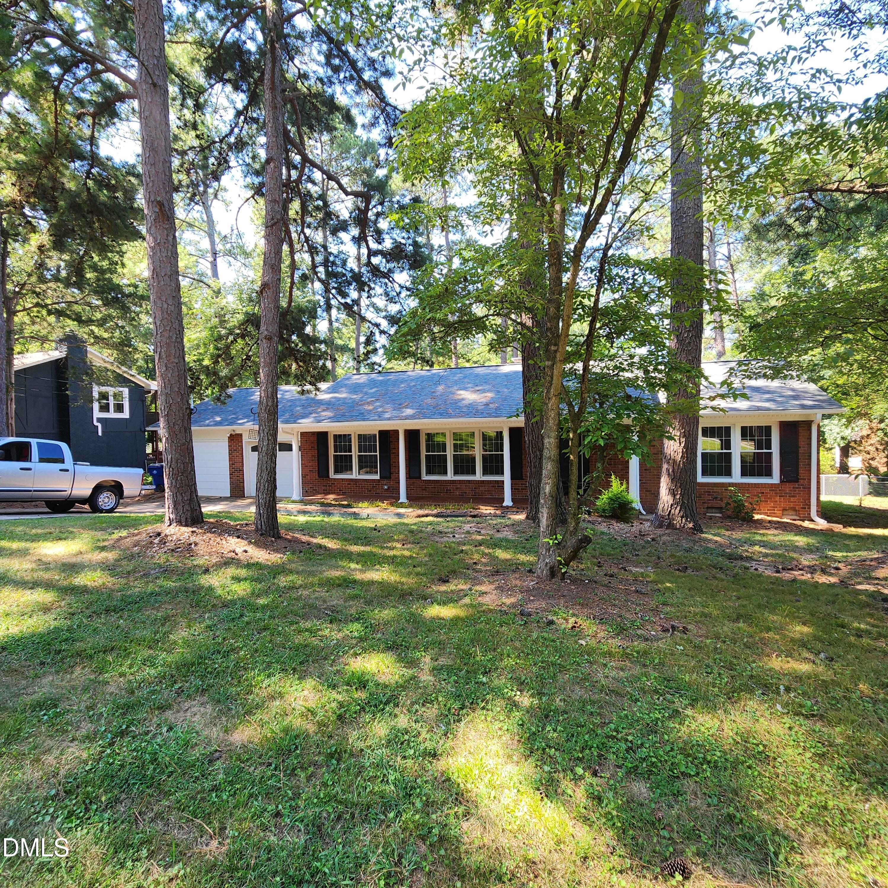 1521 Shelley Road Raleigh, NC 27612 - Photo 2 of 5 1000025640