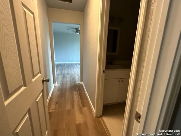 $1,695 | 546 West Petaluma Boulevard, San Antonio, TX 78221