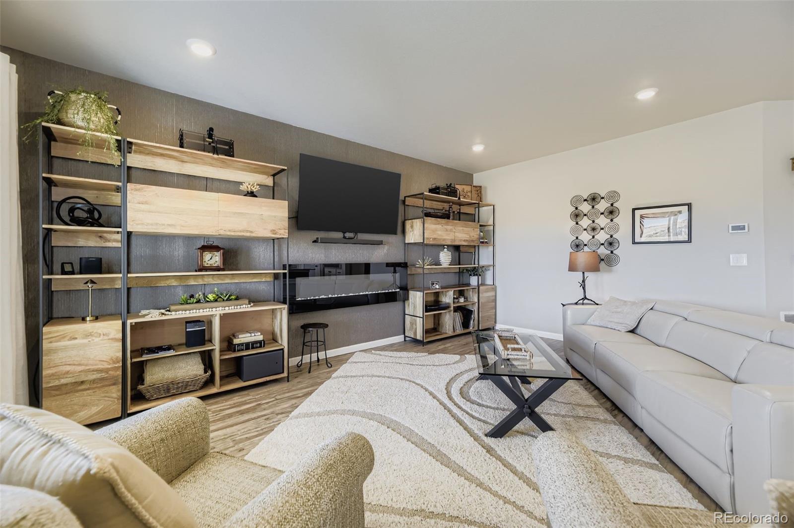 4672 River Highlands Loop Elizabeth, CO 80107 - Photo 5 of 23