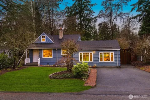 $831,248 | 14021 27th Avenue Northeast, Seattle, WA 98125