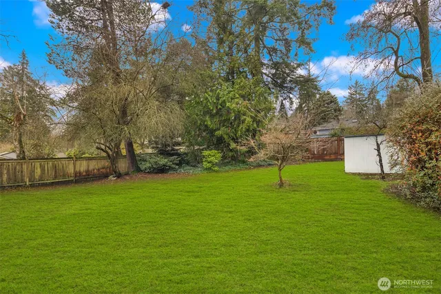 $831,248 | 14021 27th Avenue Northeast, Seattle, WA 98125