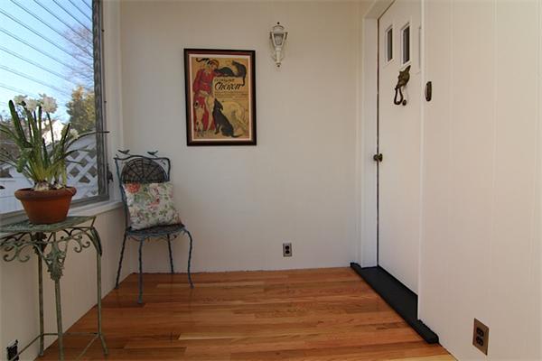 66 Roberts Road Medford, MA 02155 - Photo 4 of 27 Gallery Image 4