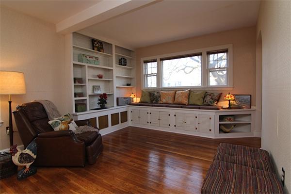 66 Roberts Road Medford, MA 02155 - Photo 5 of 27 Gallery Image 5