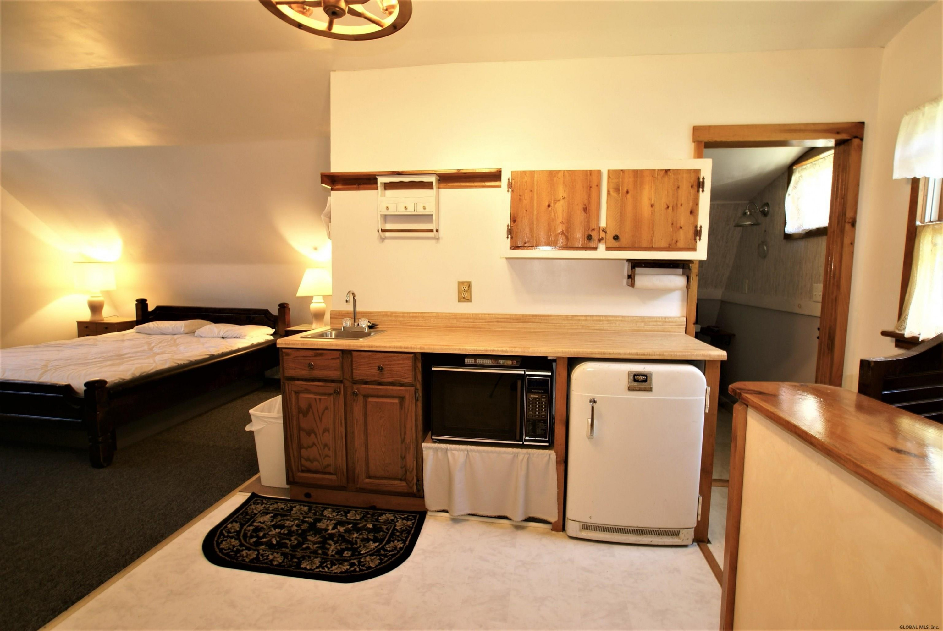 200 S Road Hampton, NY 12887 - Photo 33 of 40 Photo 33