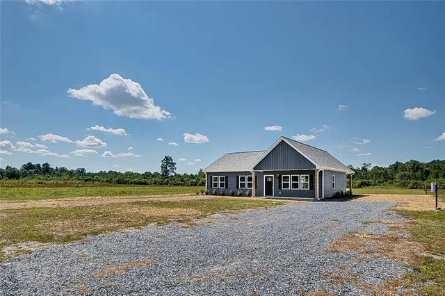 $239,900 | 309 Emery Road, Jackson Springs, NC 27281