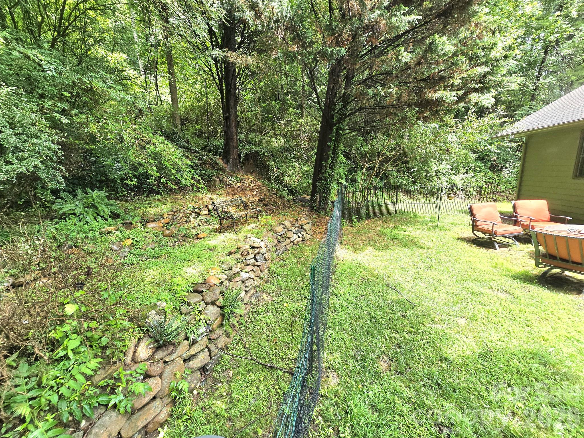 18 Rollingwood Road Asheville, NC 28805 - Photo 29 of 38