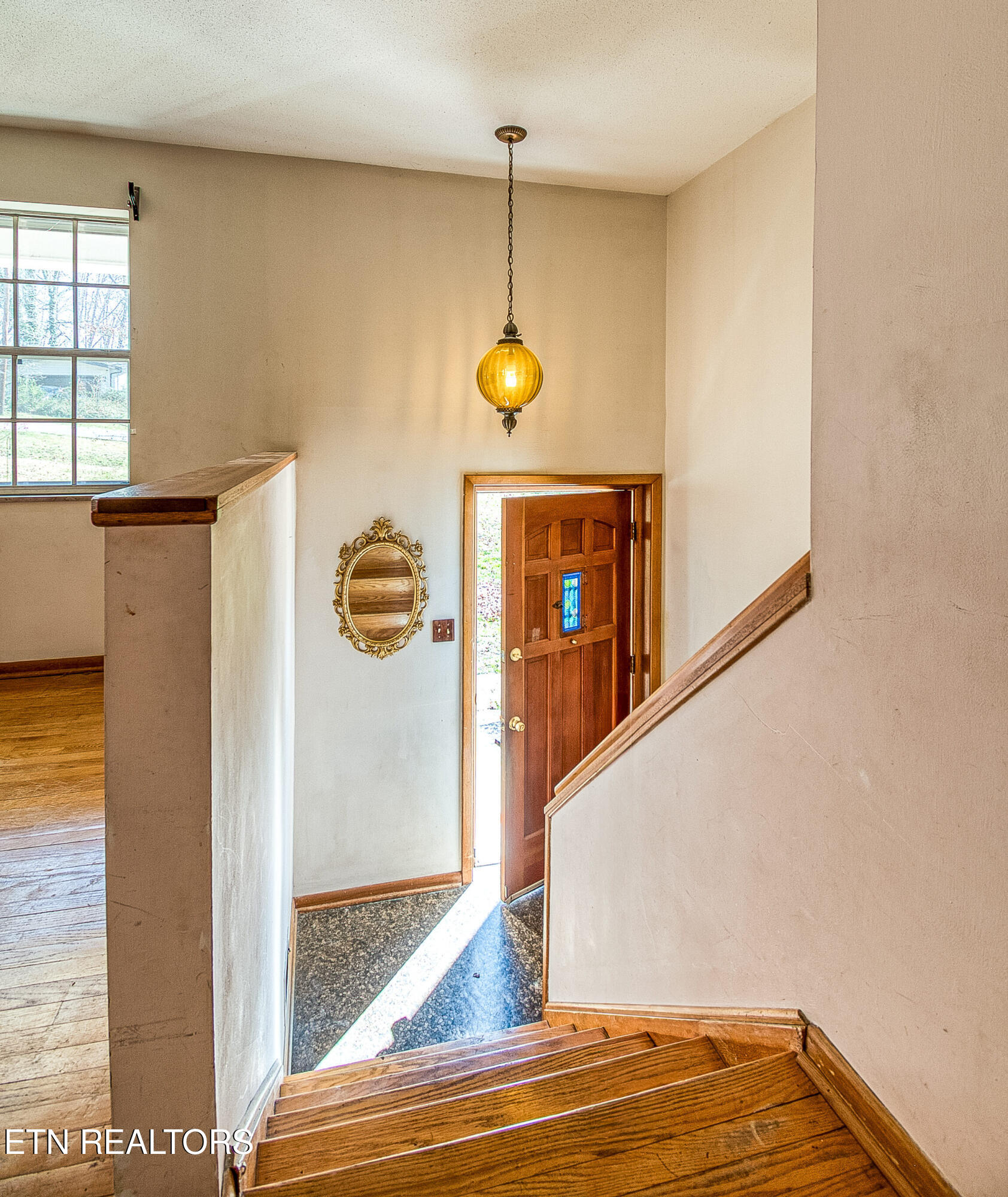 135 North Seneca Road Oak Ridge, TN 37830 - Photo 23 of 32 135 N Seneca Rd Oak Ridge TN-print-014-0
