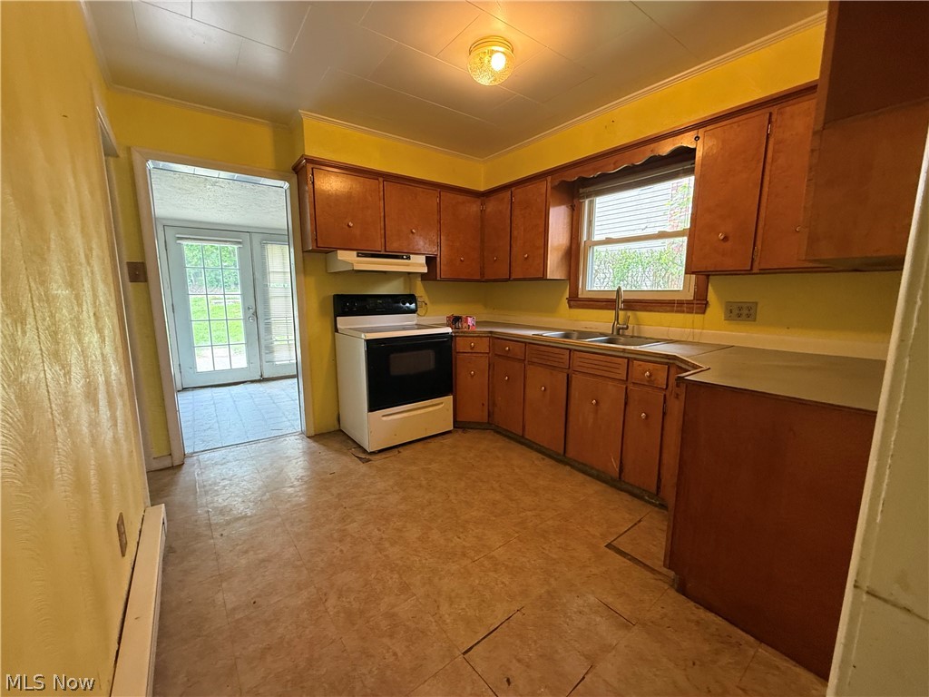 306 North 4th Street Dennison, OH 44621 - Photo 8 of 9 kitchen