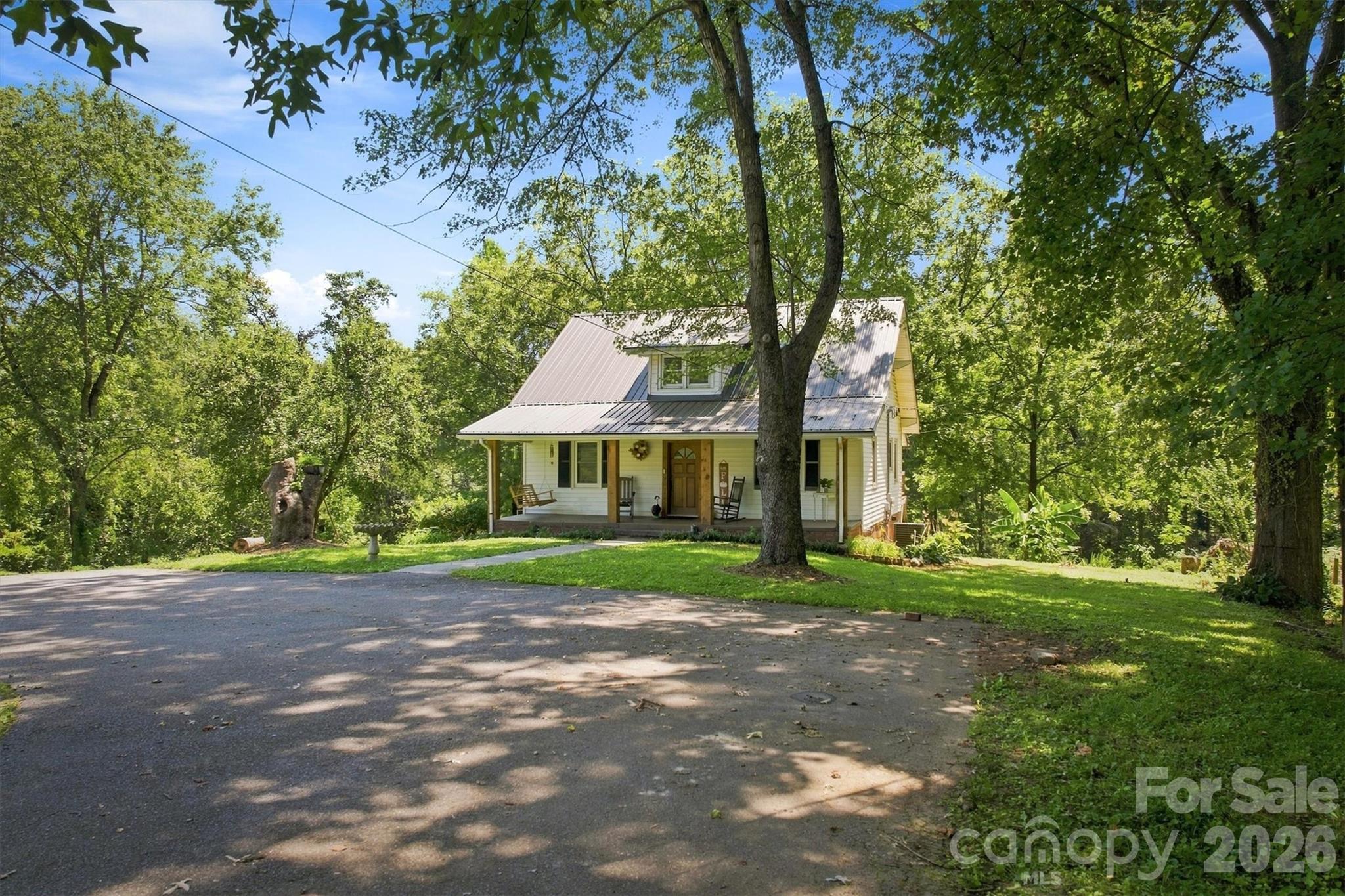 116 Amherst Road Morganton, NC 28655 - Photo 2 of 43 Gallery Image 2