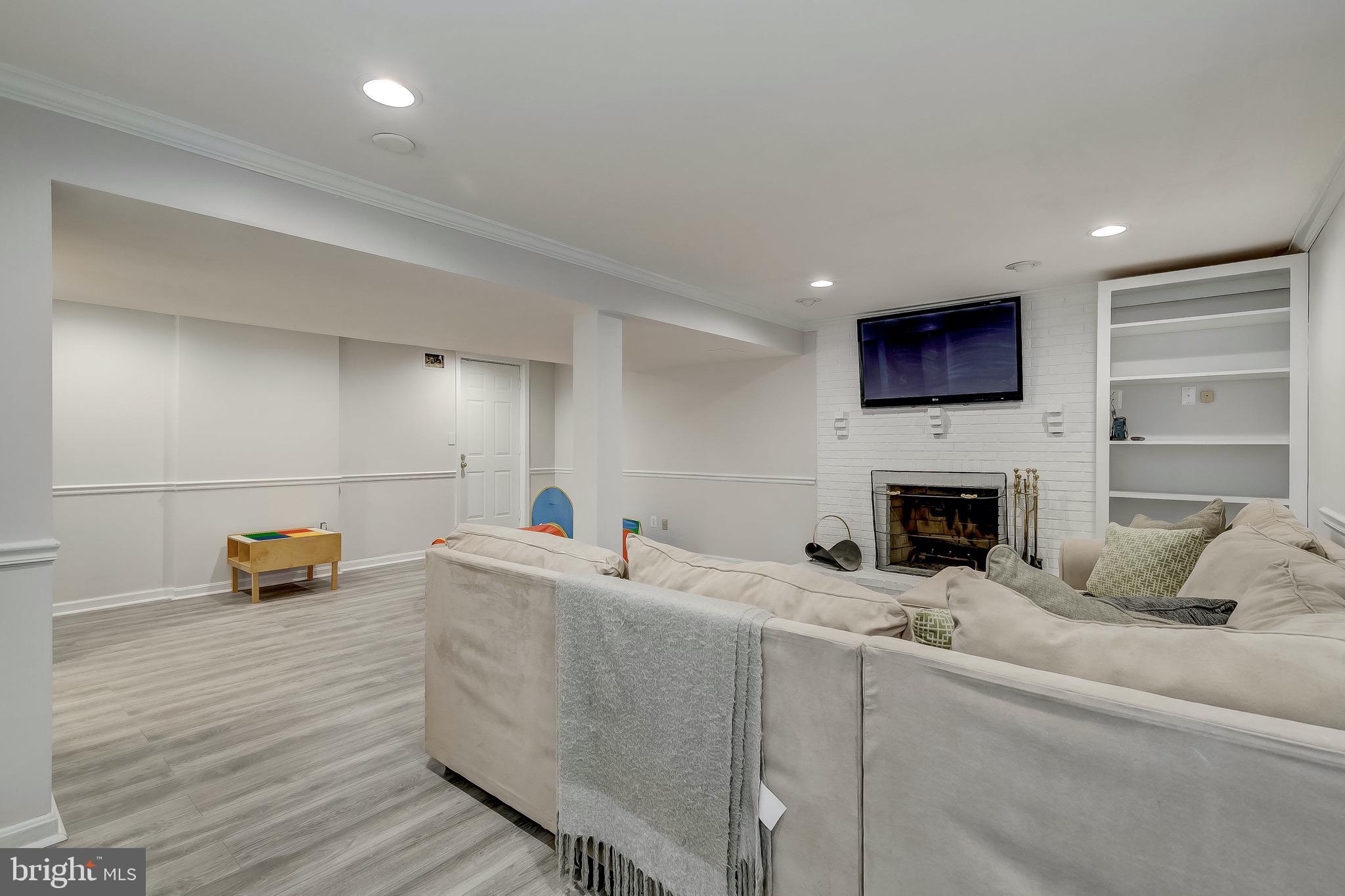 16353 Markoe Road Monkton, MD 21111 - Photo 59 of 96 Spacious lower level family room w fireplace