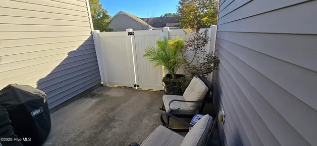 $255,000 | 1805 Fox Den Way, Unit 3, Greenville, NC 27858