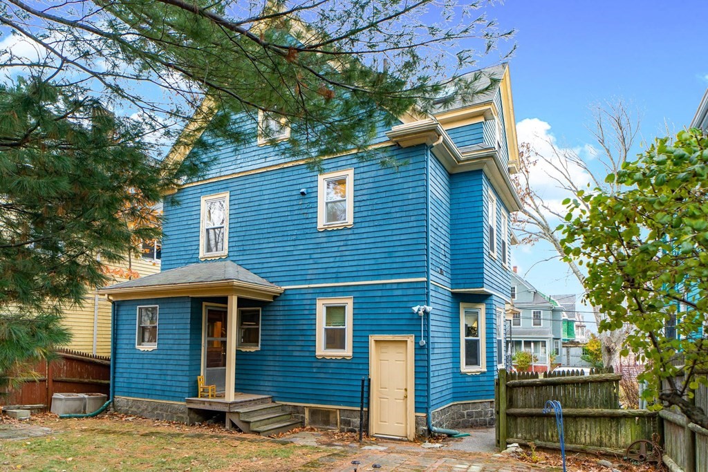 64 Highland Road Somerville, MA 02144 - Photo 42 of 42 Gallery Image 42