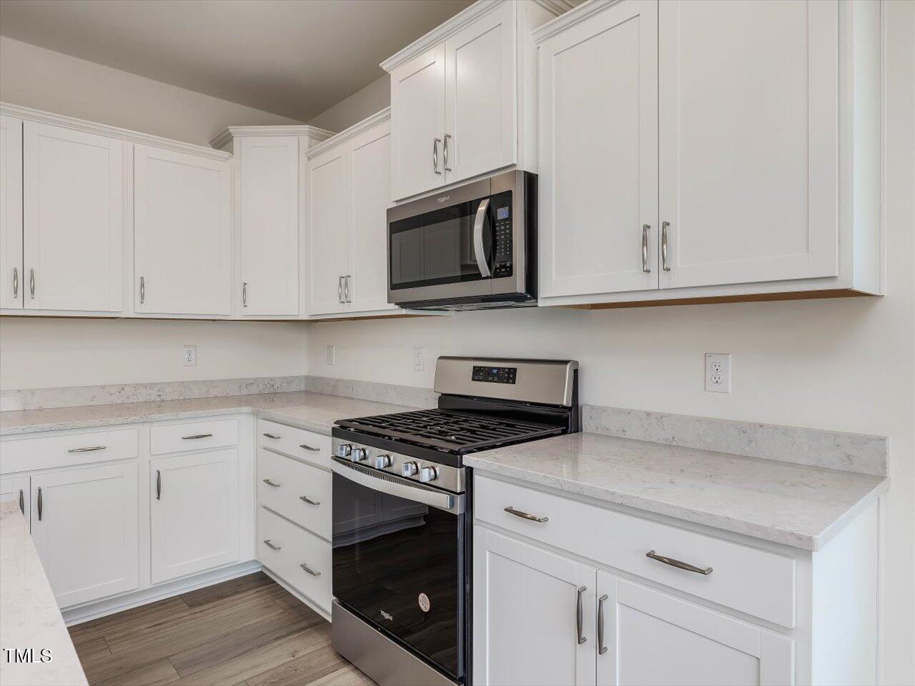 67 Flowing River Road, Unit NP 40 Angier, NC 27501 - Photo 4 of 36 14-014-83BluebellSt-DRB-SpringVillage-20