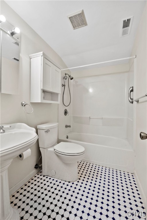 299 Higgins Drive Van Buren, NY 13027 - Photo 17 of 28