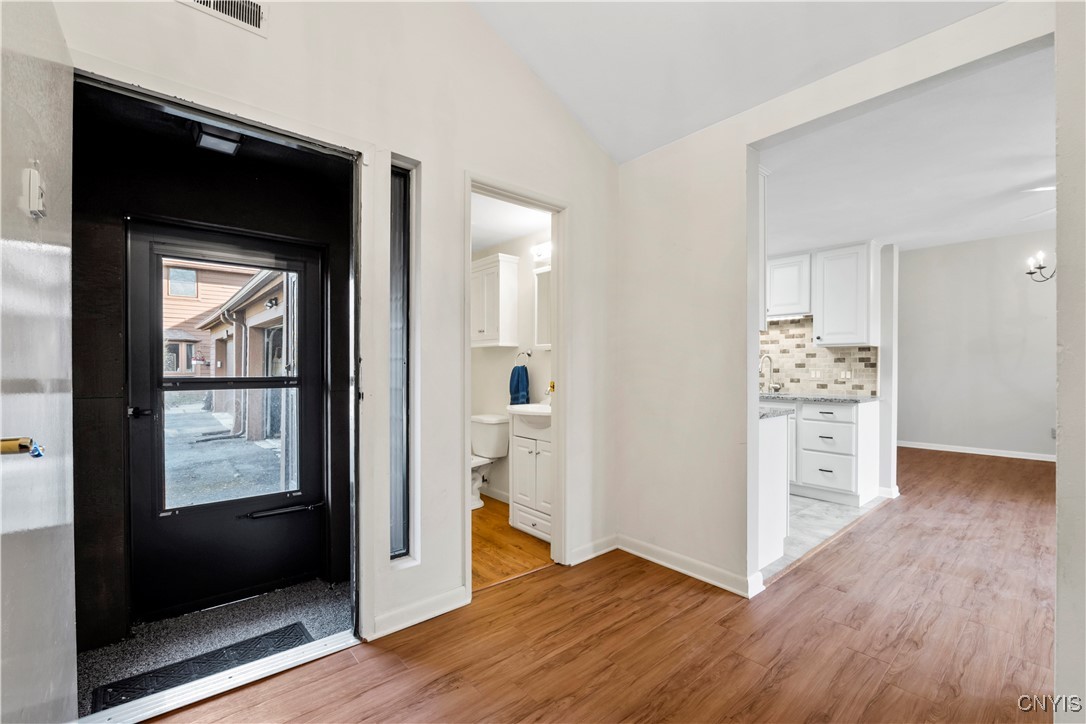 299 Higgins Drive Van Buren, NY 13027 - Photo 3 of 28