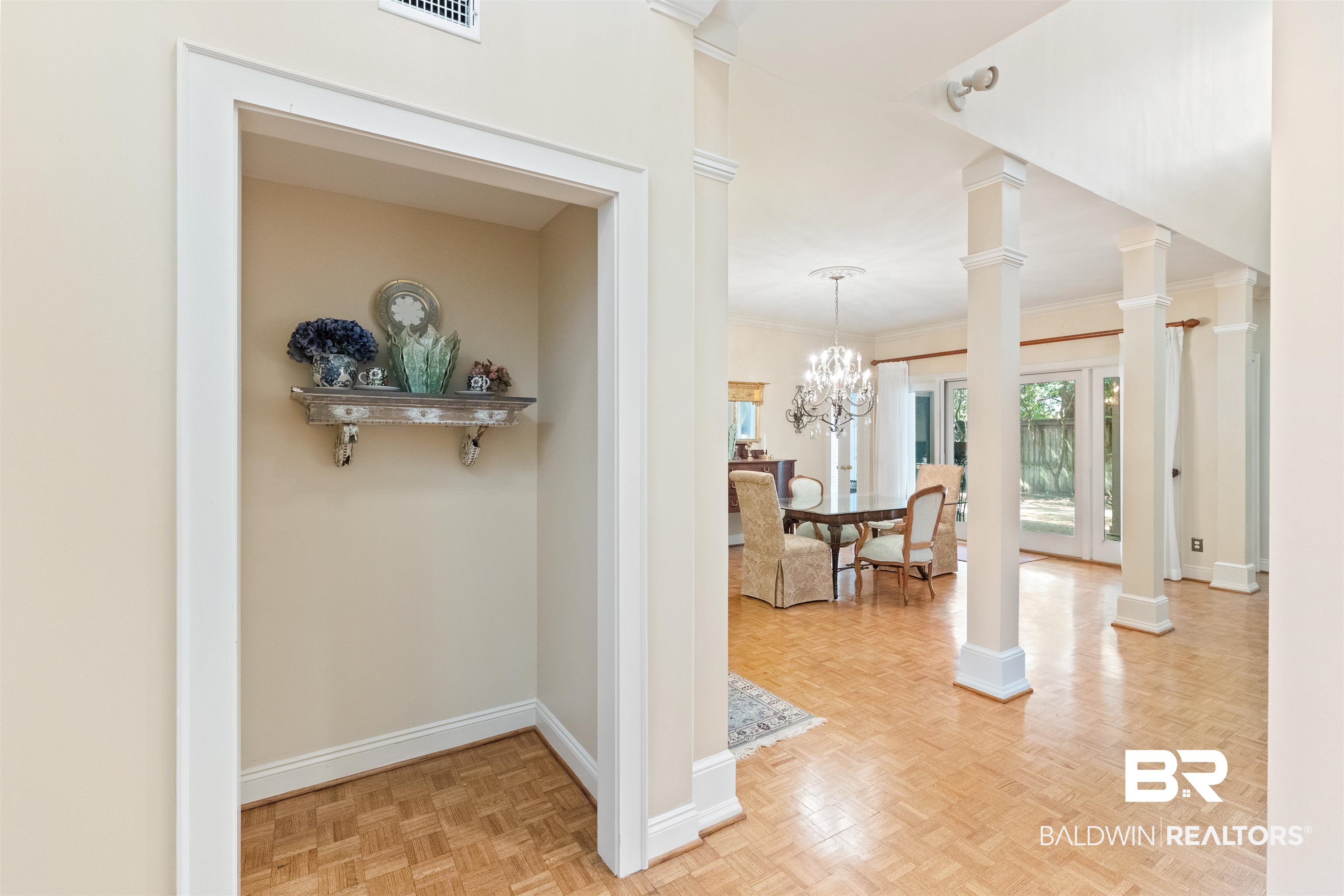 4272 Bit And Spur Road Mobile, AL 36608 - Photo 3 of 26