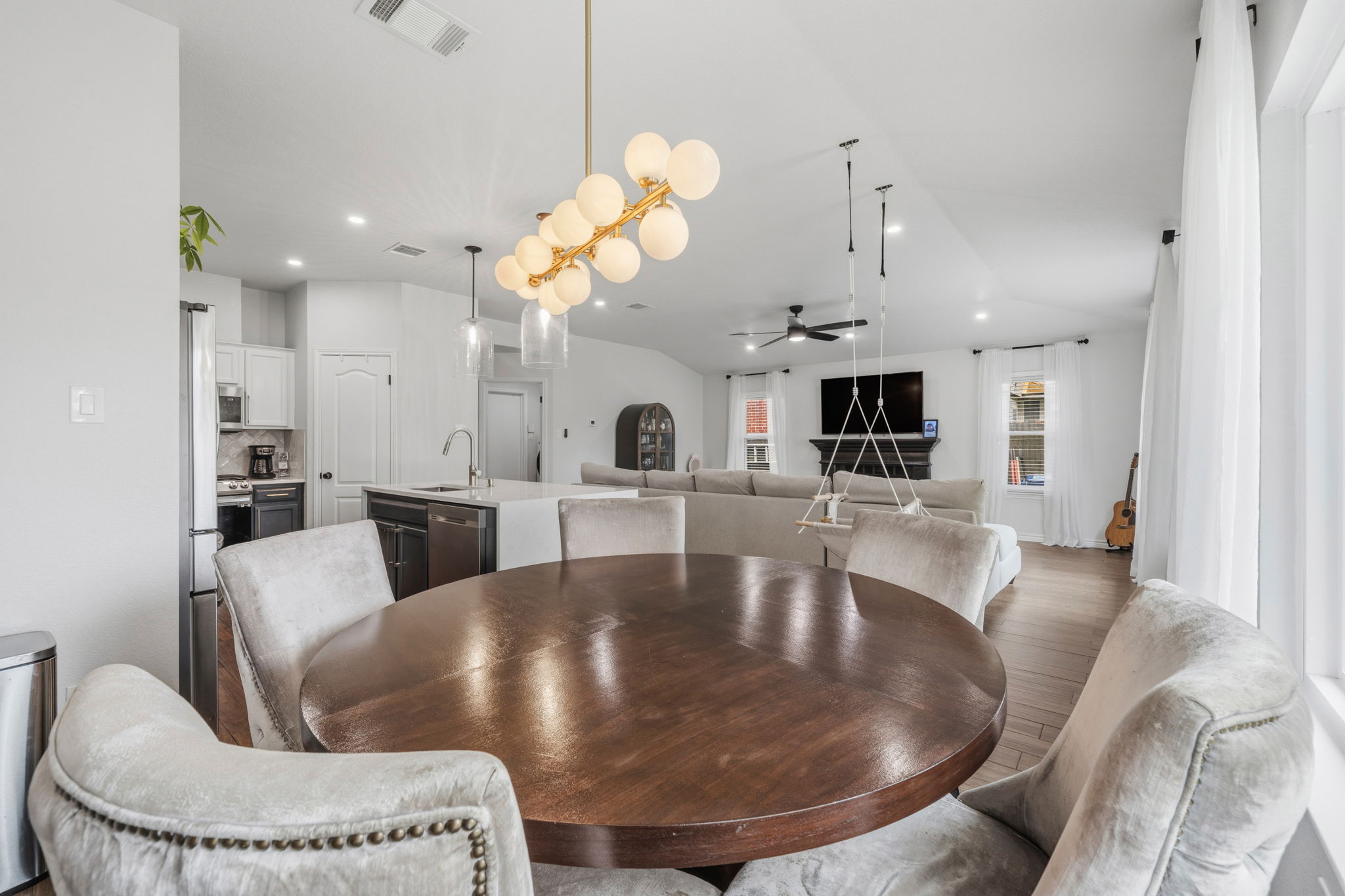 9400 Lightwood Loop Austin, TX 78748 - Photo 9 of 38