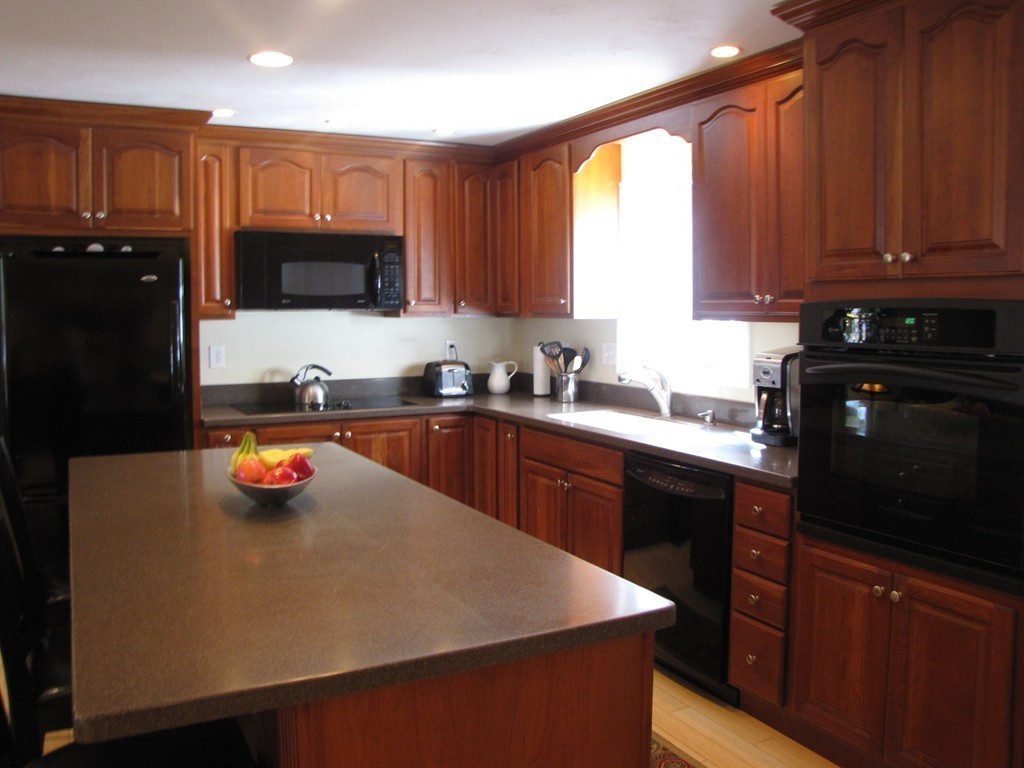106 King Philip Road Norton, MA 02766 - Photo 6 of 24 Gallery Image 6