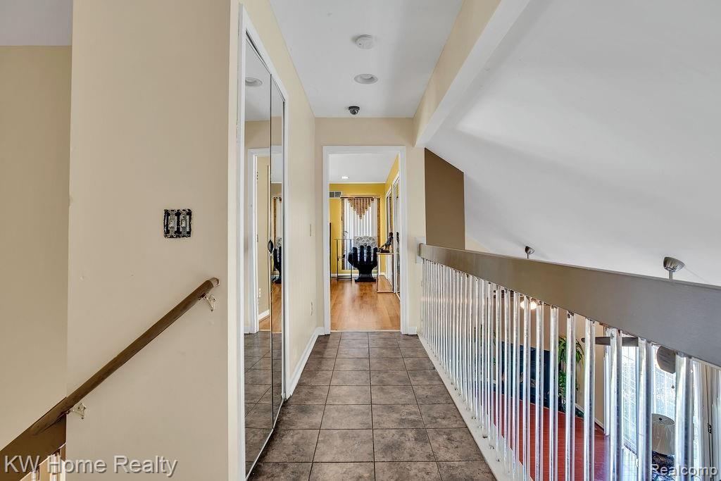 27653 Riviera Street Harrison Township, MI 48045 - Photo 18 of 24 GO0A1704.jpg