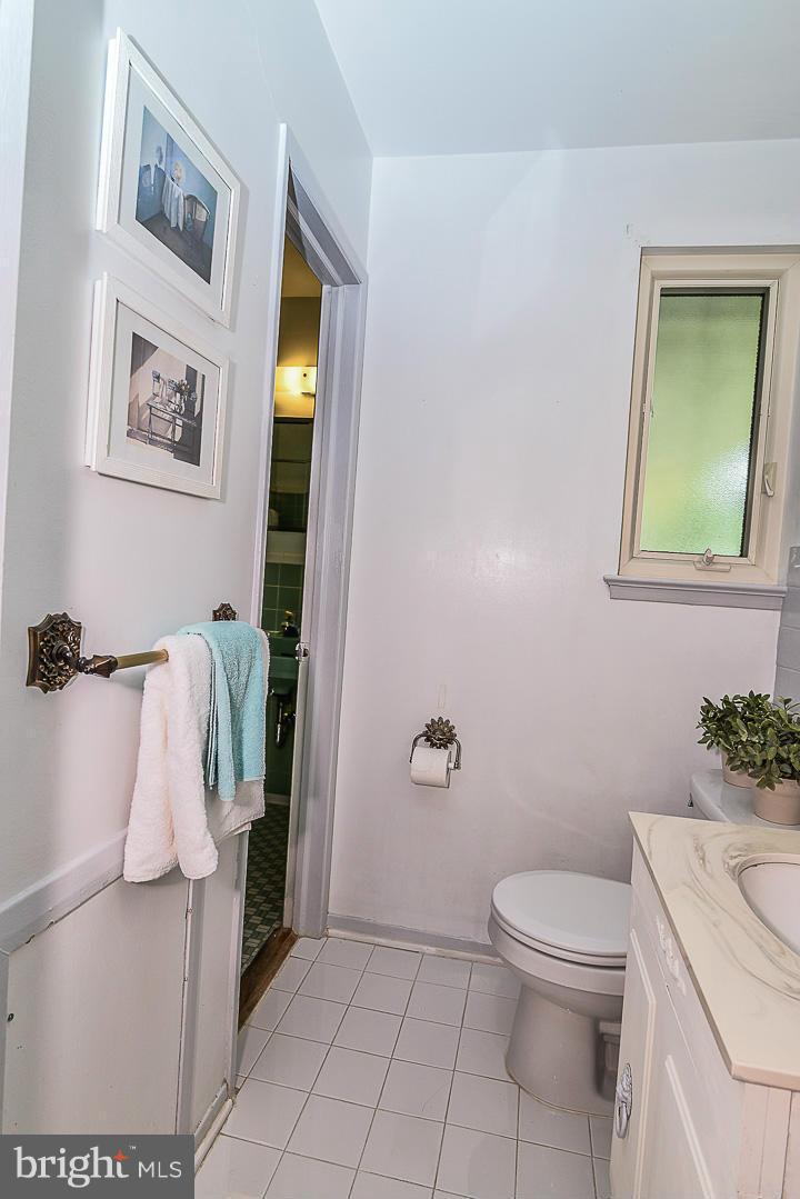 7612 Elgar Street Springfield, VA 22151 - Photo 14 of 28 Bath