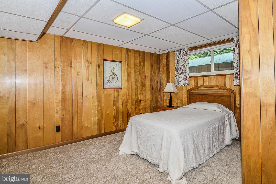 7612 Elgar Street Springfield, VA 22151 - Photo 23 of 28 Bedroom