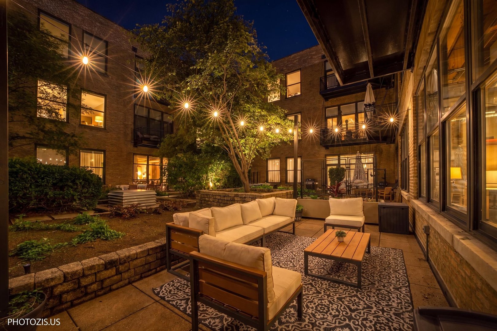 1040 West Adams Street, Unit 422 Chicago, IL 60607 - Photo 34 of 42 Gallery Image 34