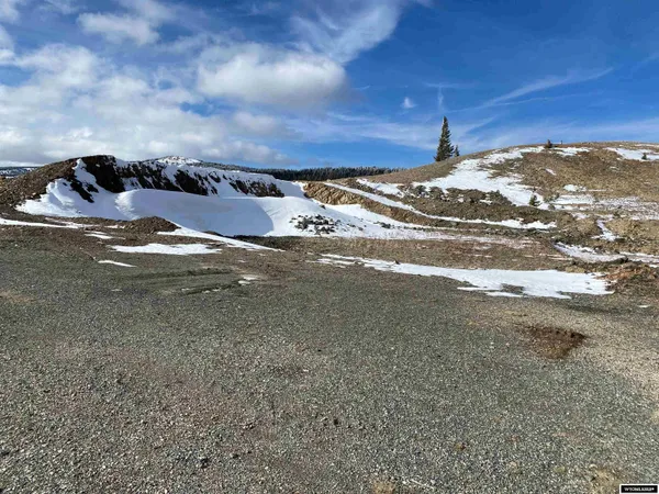 $420,000 | 70 Encampment Wy, Encampment, WY 82325