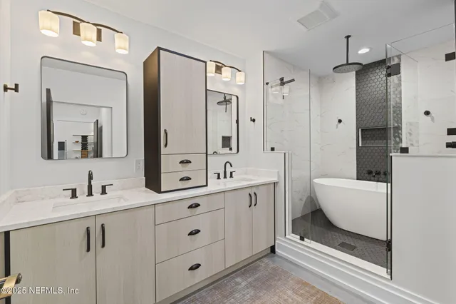 a picture of city view