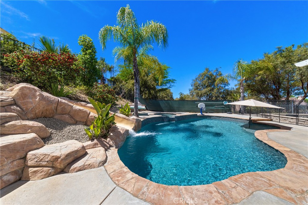 31207 Bell Mountain Road Menifee, CA 92584 - Photo 3 of 60 Additional View Of Pool And Spa With Tropical Landscaping