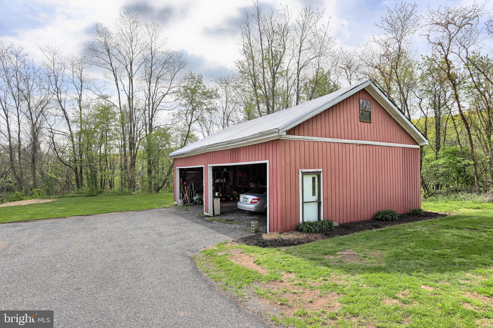 326 Old State Road Shermans Dale, PA 17090 - Photo 9 of 48 Gallery Image 9