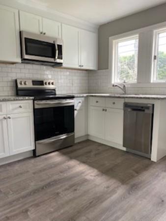 60 Parkside Street Springfield, MA 01104 - Photo 12 of 34