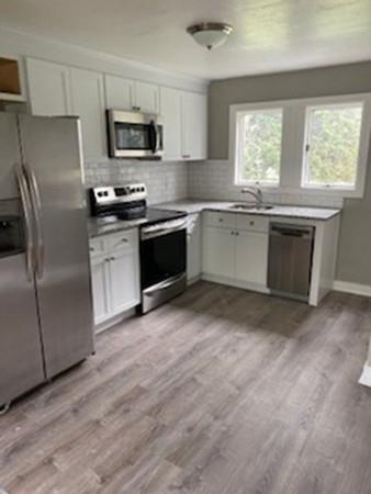 60 Parkside Street Springfield, MA 01104 - Photo 13 of 34