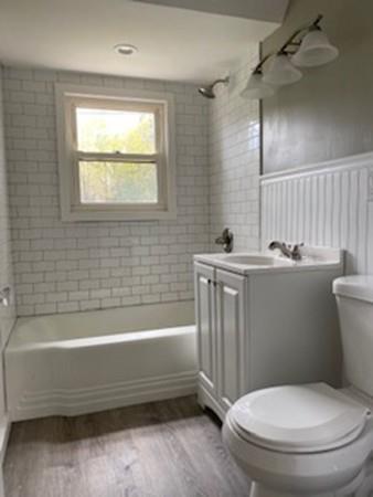 60 Parkside Street Springfield, MA 01104 - Photo 16 of 34