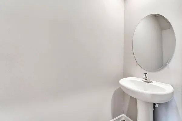 $2,900 | 5748 Southeast Edgewater Circle, Stuart, FL 34997