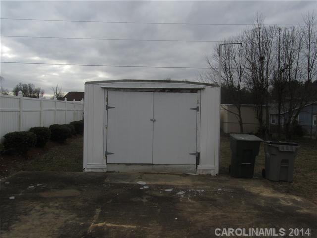 622 Carson Road Gastonia, NC 28052 - Photo 7 of 8 Gallery Image 7
