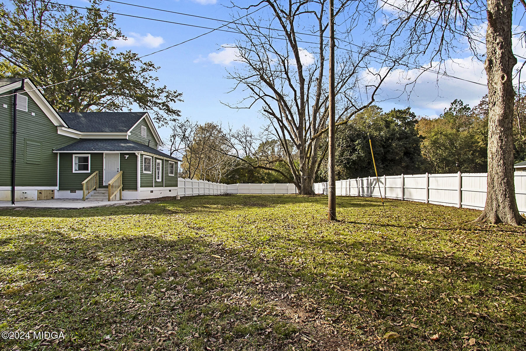 236 Old Clinton Road Gray, GA 31032 - Photo 26 of 27 a view of a house with a yard