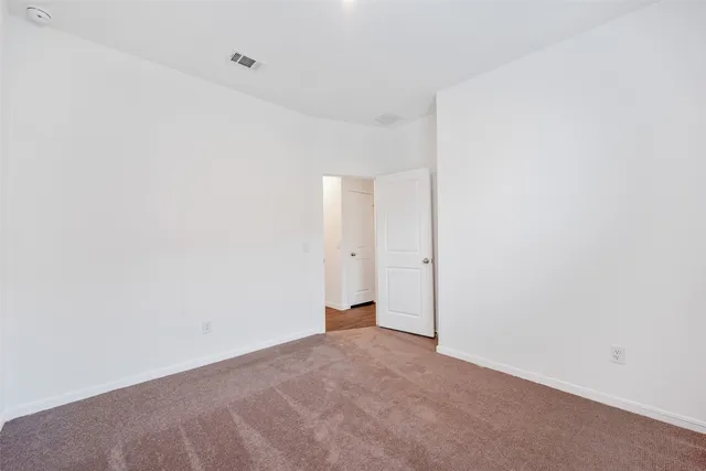 $2,350 | 332 Appaloosa Drive, Alvin, TX 77511