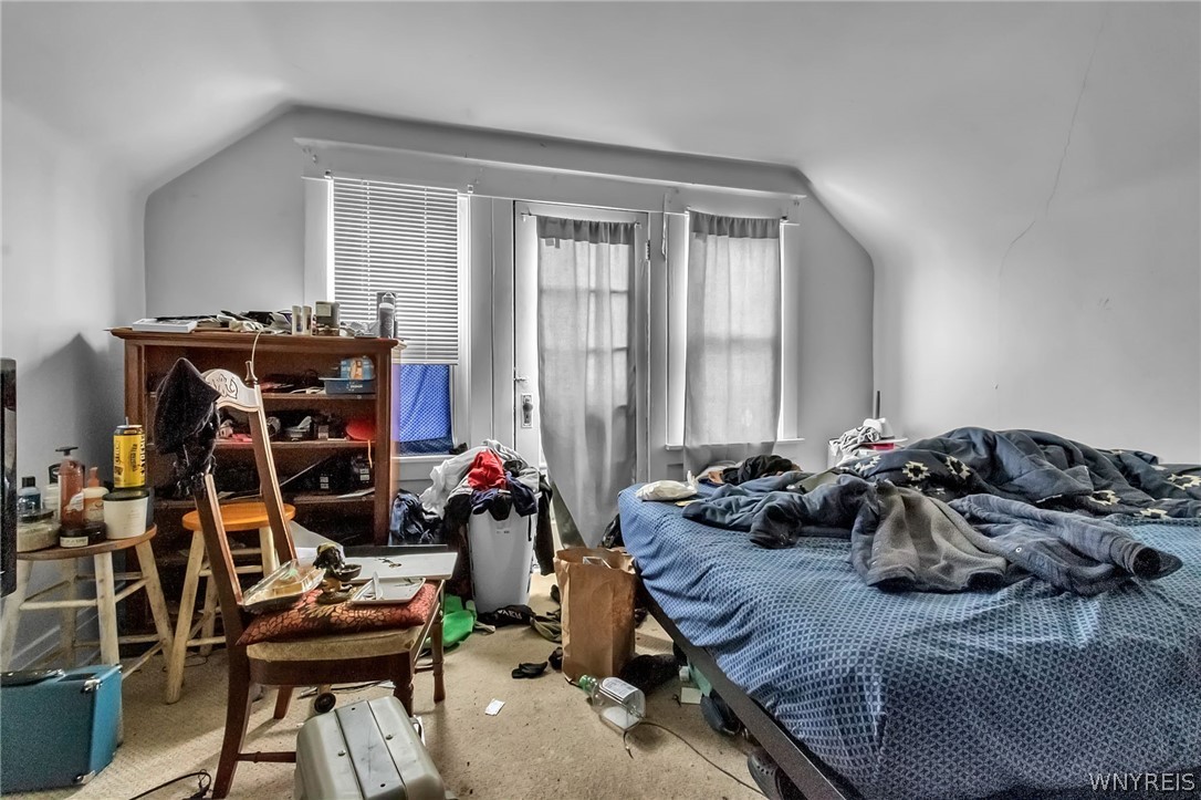 279 Riverside Avenue Buffalo, NY 14207 - Photo 22 of 34