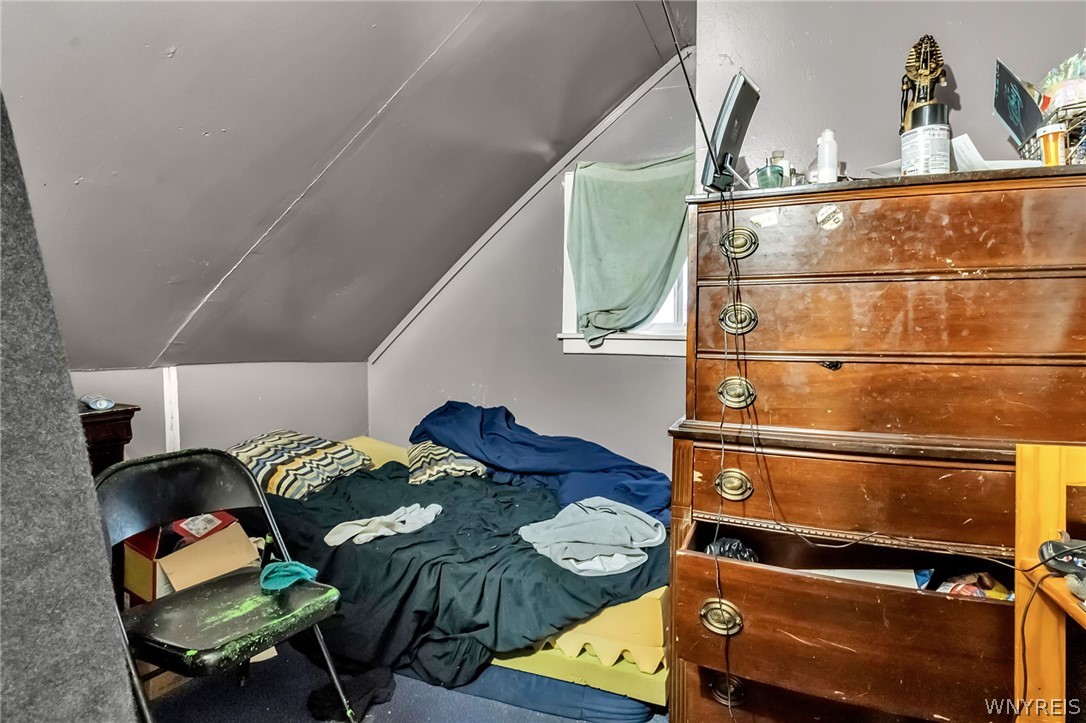 279 Riverside Avenue Buffalo, NY 14207 - Photo 26 of 34